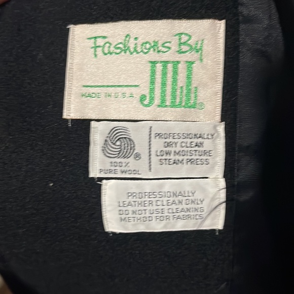 Beautiful VINTAGE black 100% wool with leather trim - Picture 3 of 5